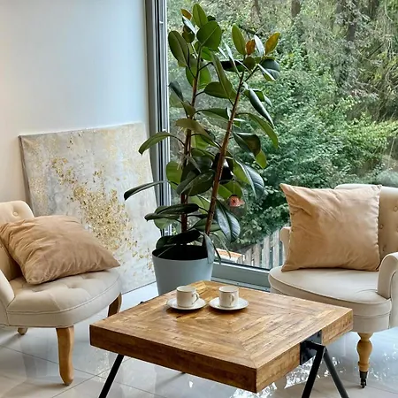 Nastanitev v družini Brinje Private With